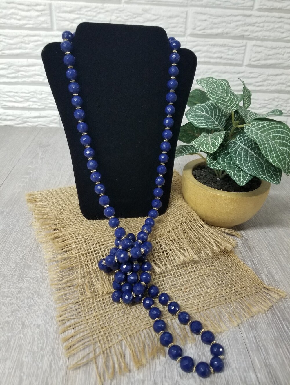 Long Royal Blue Beaded Necklace Vintage - Picture 5 of 10